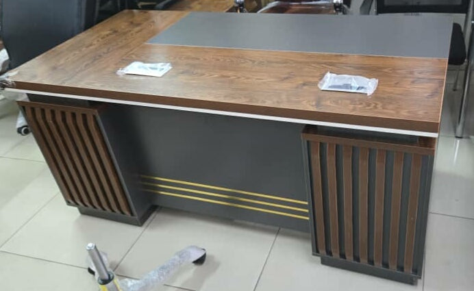 Bureau Bureau
